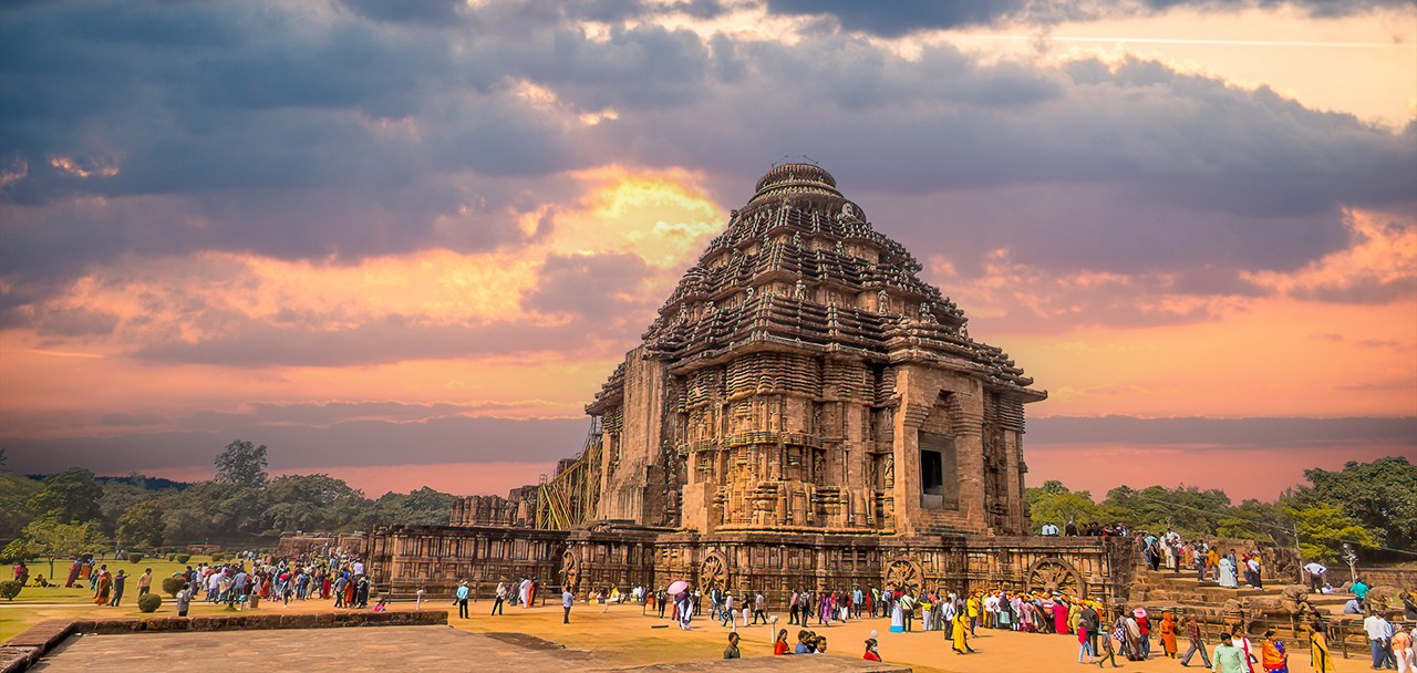 Konark Temple, Orissa, India — fine art photography print by Achyudhan Mani